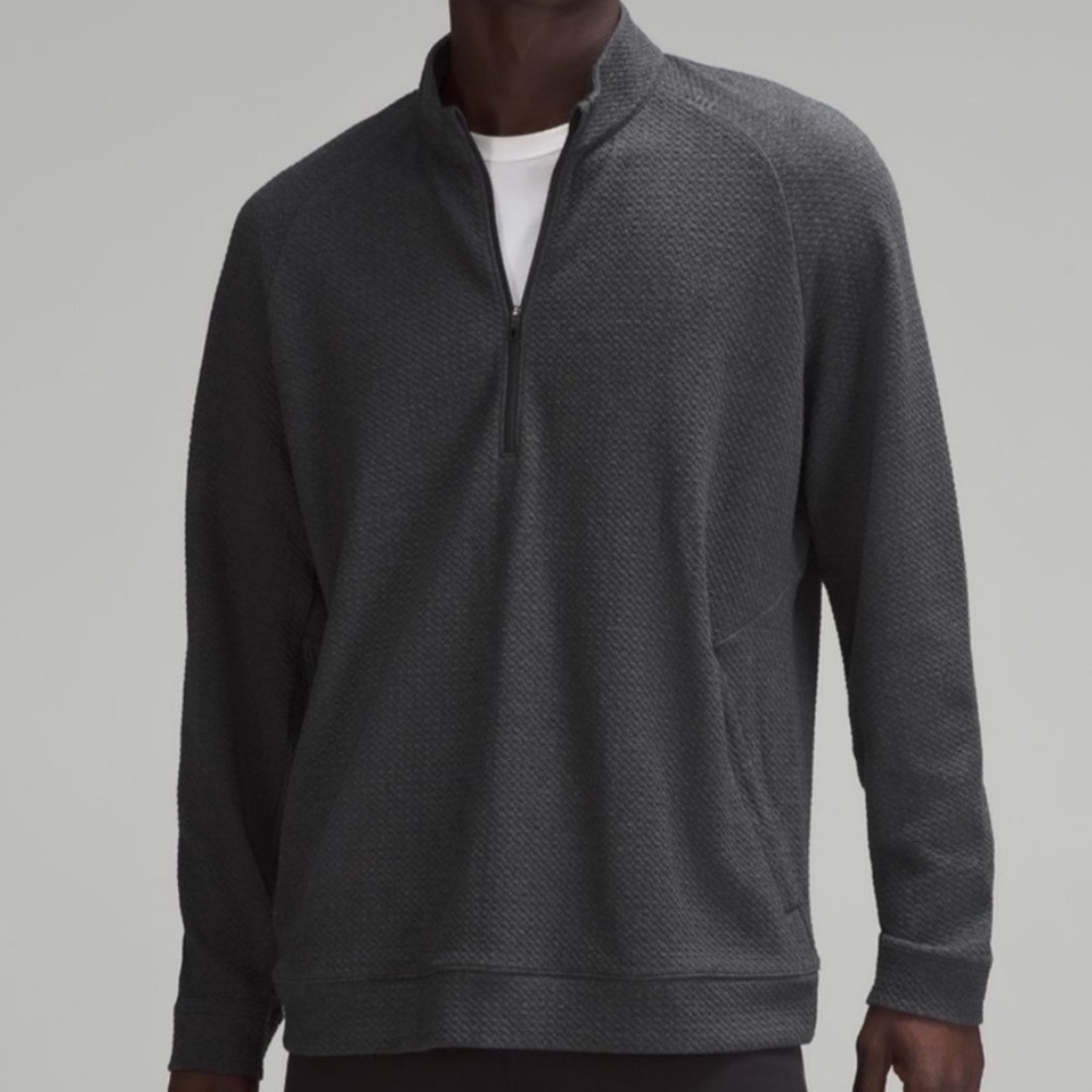 Lululemon Men’s Textured Double-Knit Dark Gray Cotton Half Zip Small